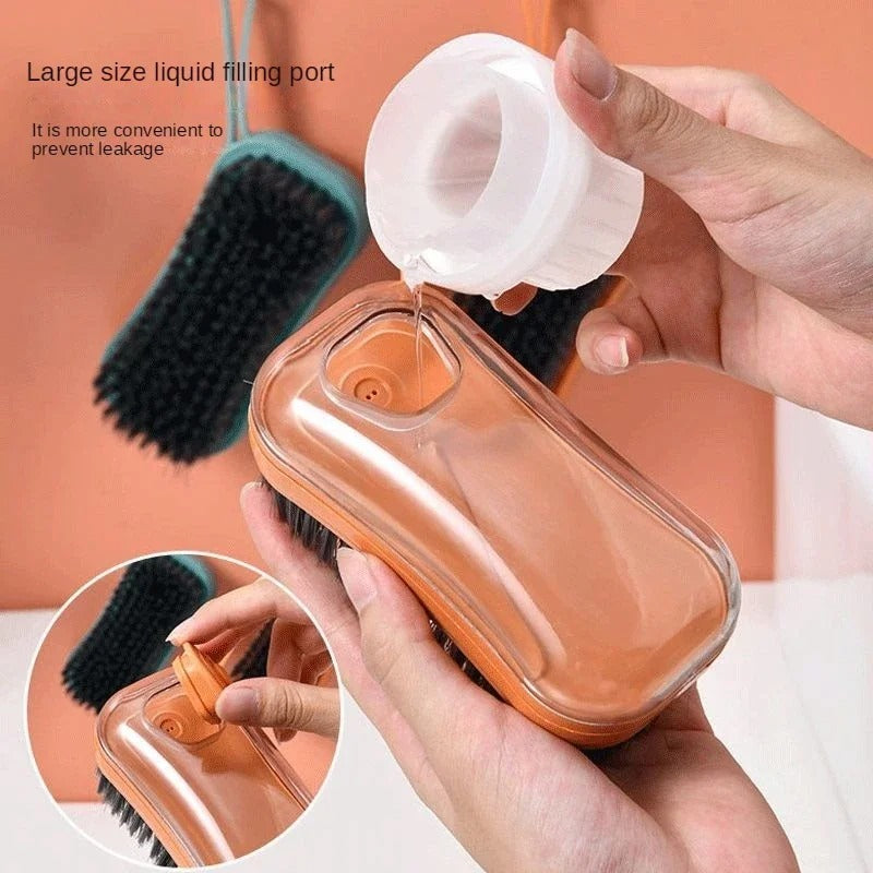 Brosse nettoyage avec distributeur de savon